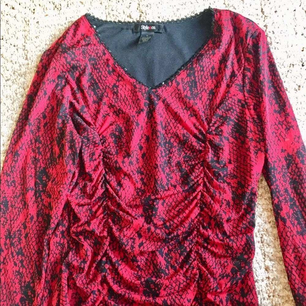 Cute shirt by Style & Co size medium